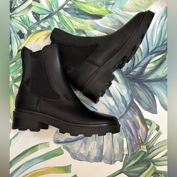 Madewell Women's The Bradley Chelsea Lugsole Boots NWT - Picture 5 of 9